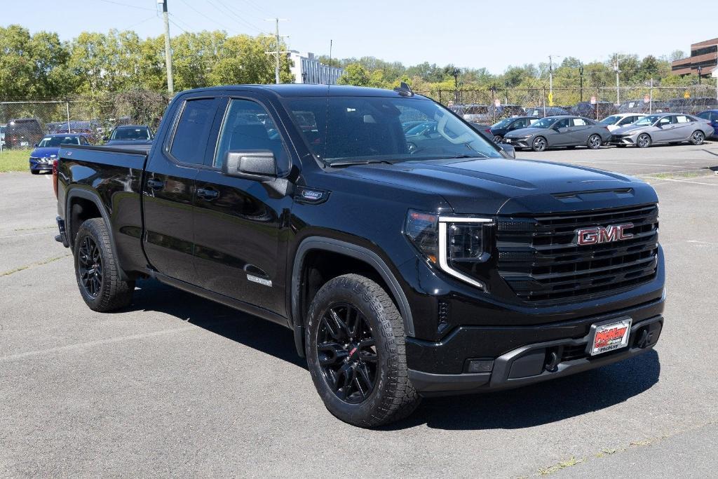 used 2023 GMC Sierra 1500 car, priced at $41,000
