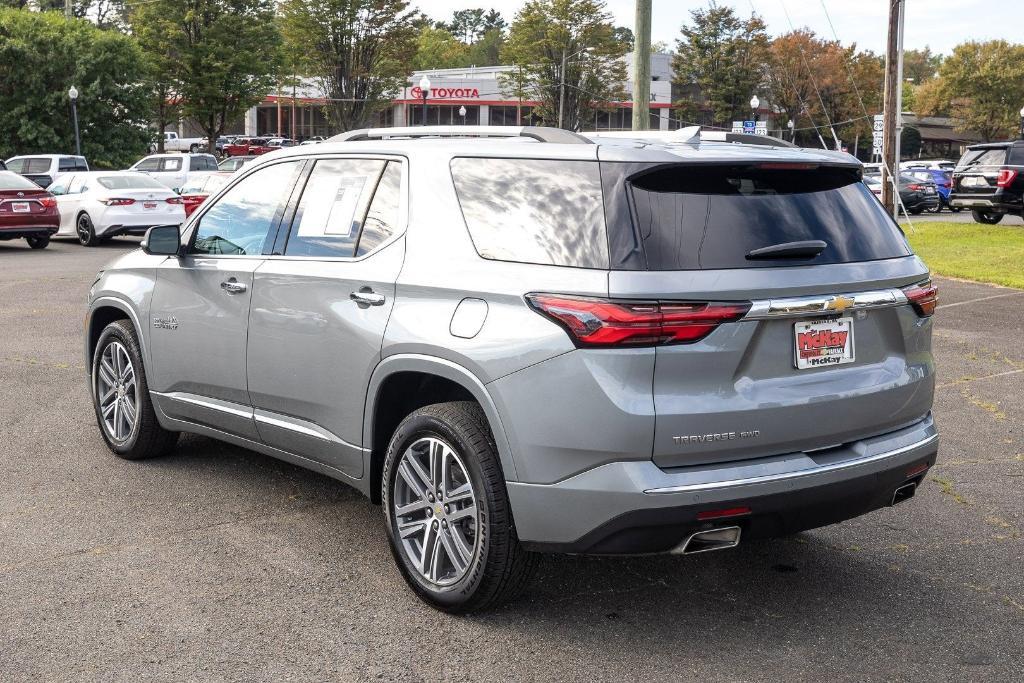 used 2023 Chevrolet Traverse car, priced at $38,800