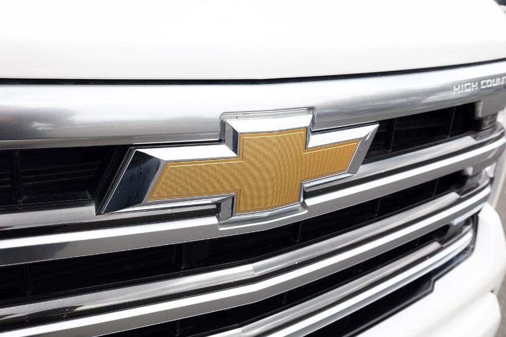 used 2025 Chevrolet Silverado 1500 car, priced at $62,000