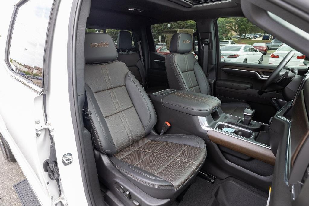 used 2025 Chevrolet Silverado 1500 car, priced at $62,000