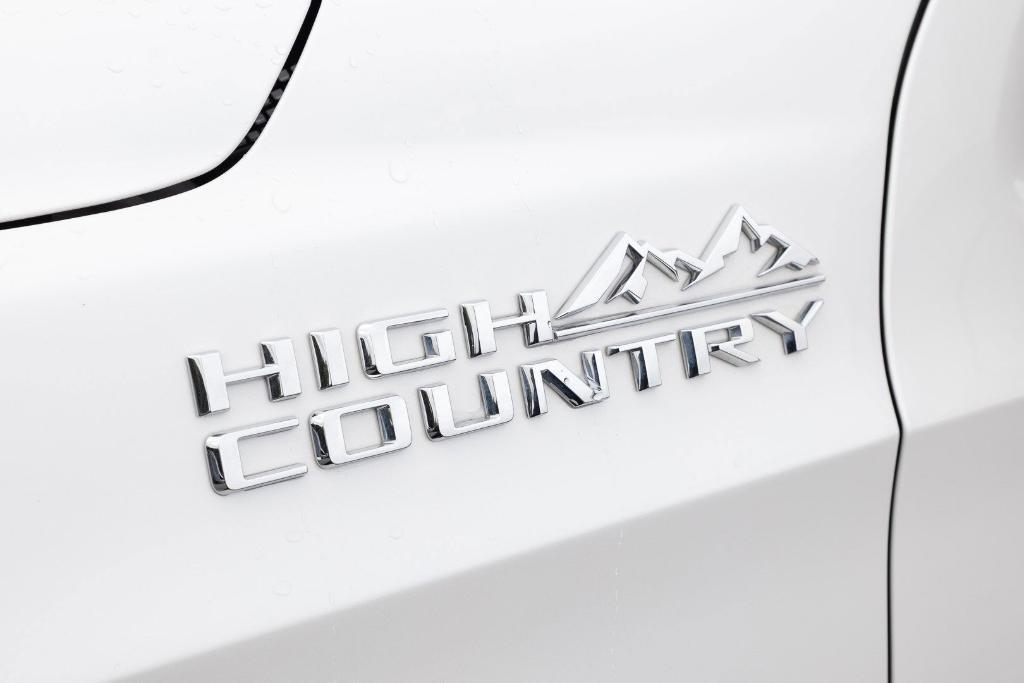 used 2021 Chevrolet Tahoe car, priced at $47,900