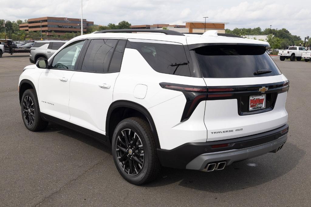 new 2025 Chevrolet Traverse car, priced at $46,989