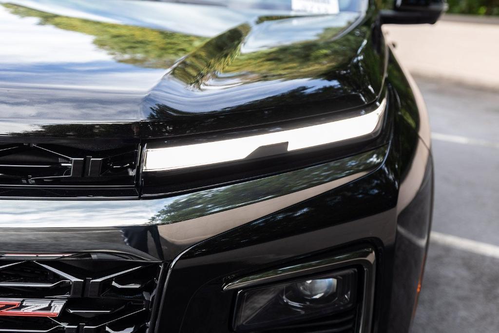 new 2026 Chevrolet Traverse car, priced at $52,020