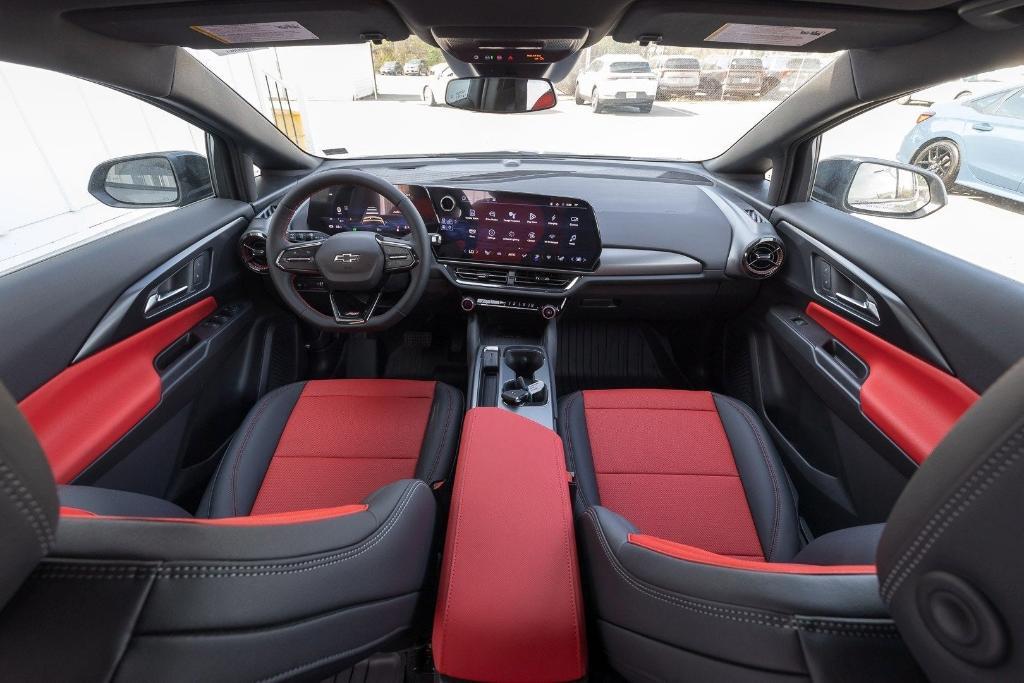 new 2025 Chevrolet Equinox EV car, priced at $37,061