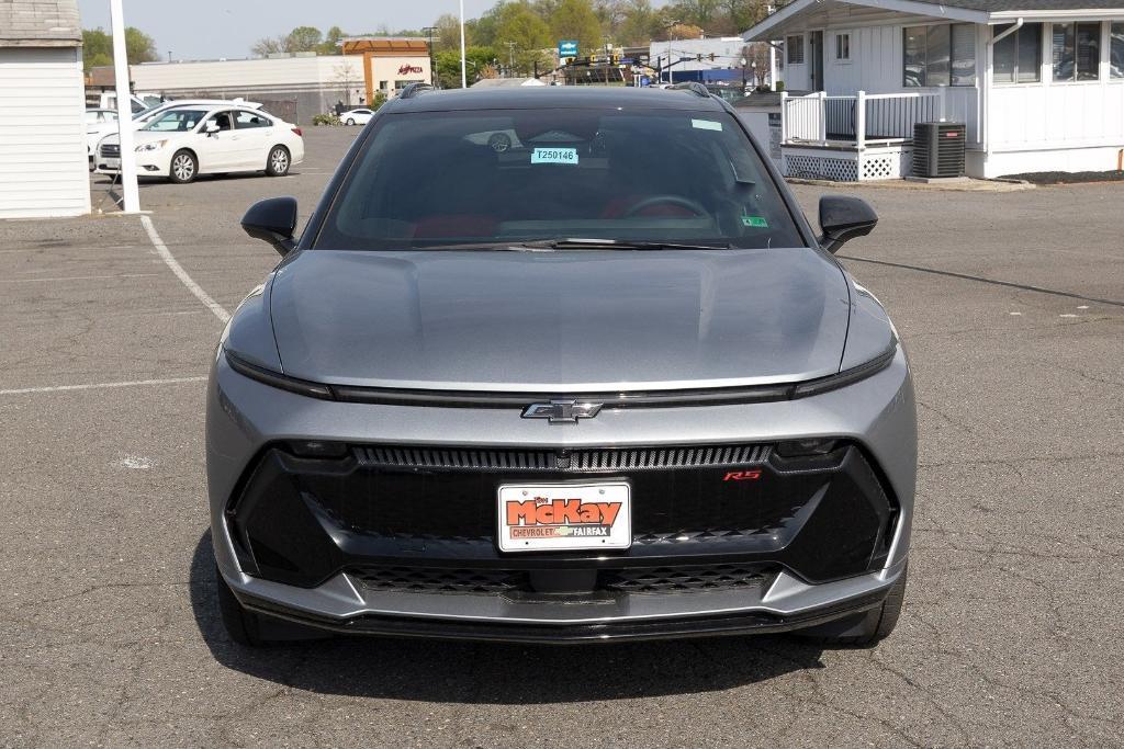 new 2025 Chevrolet Equinox EV car, priced at $37,061