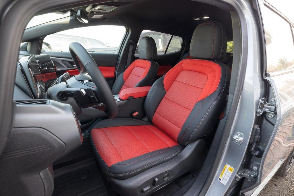new 2025 Chevrolet Equinox EV car, priced at $37,061