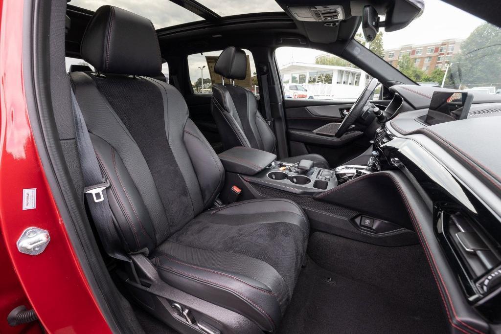 used 2022 Acura MDX car, priced at $38,000