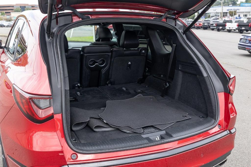 used 2022 Acura MDX car, priced at $38,000