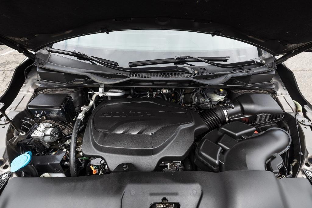 used 2022 Honda Odyssey car, priced at $30,000