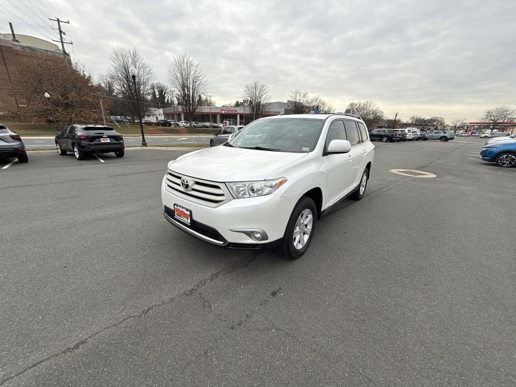 used 2013 Toyota Highlander car, priced at $13,585