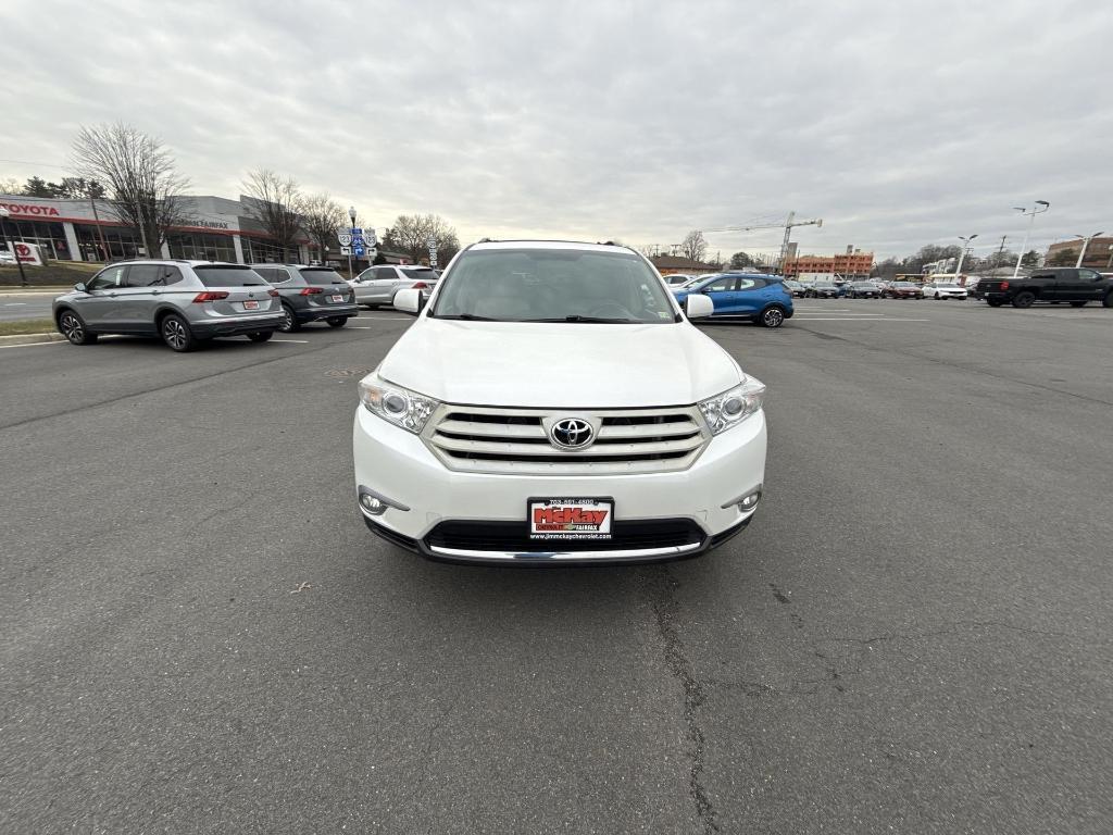 used 2013 Toyota Highlander car, priced at $13,585