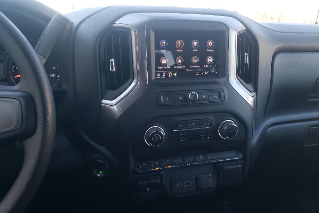new 2024 Chevrolet Silverado 1500 car, priced at $39,999