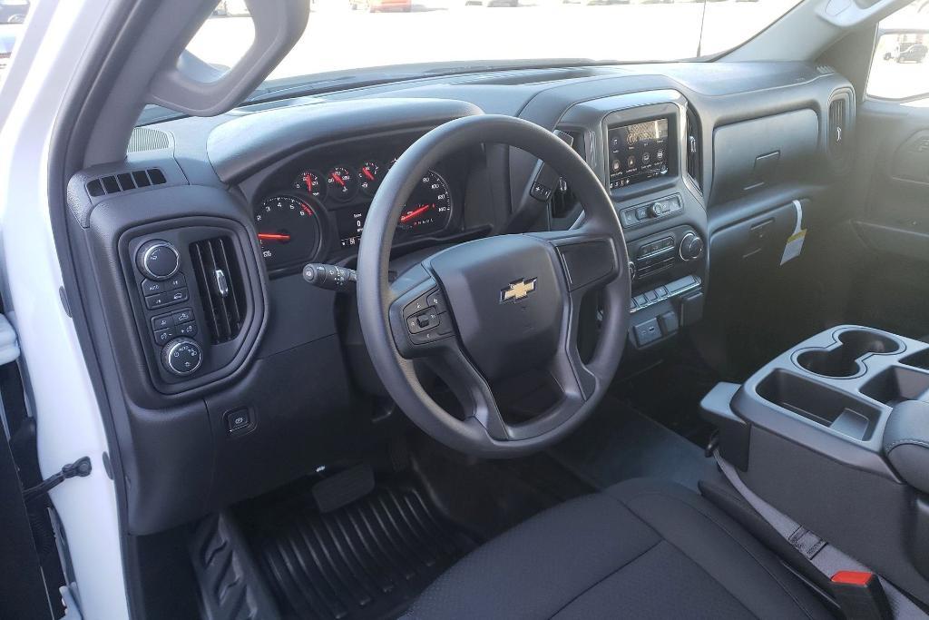 new 2024 Chevrolet Silverado 1500 car, priced at $40,495