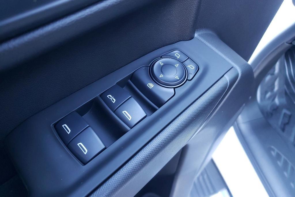 new 2024 Chevrolet Silverado 1500 car, priced at $39,999