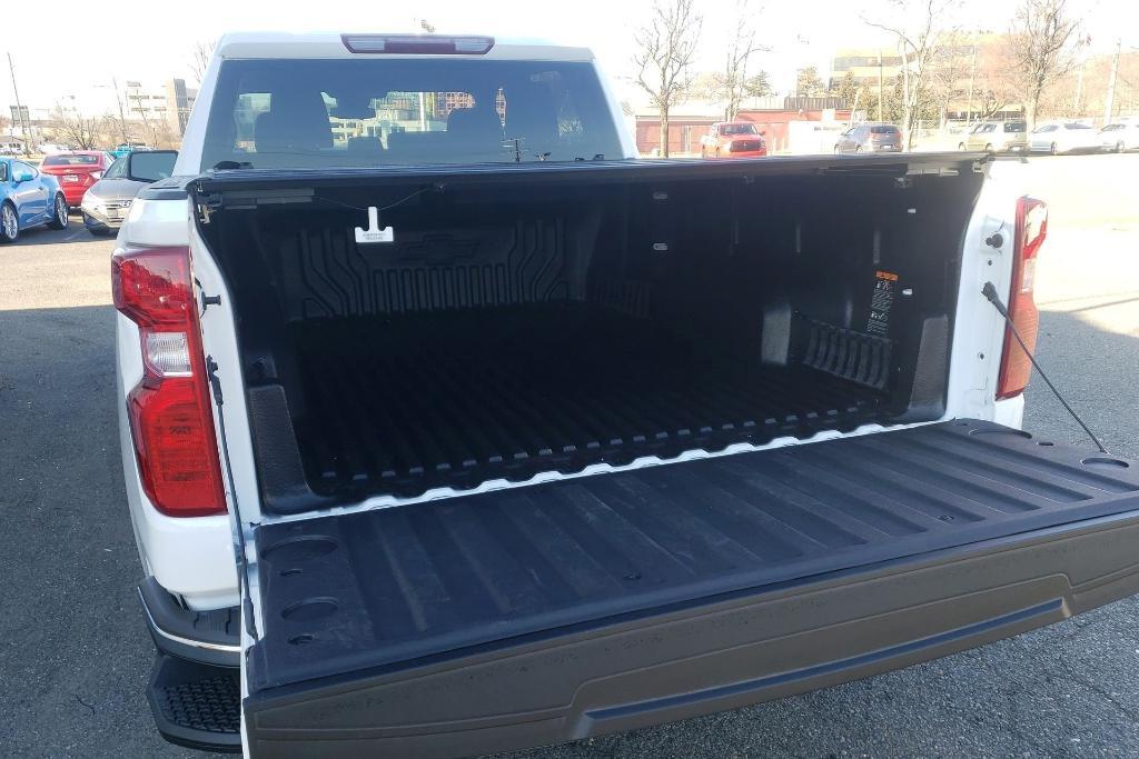 new 2024 Chevrolet Silverado 1500 car, priced at $39,999