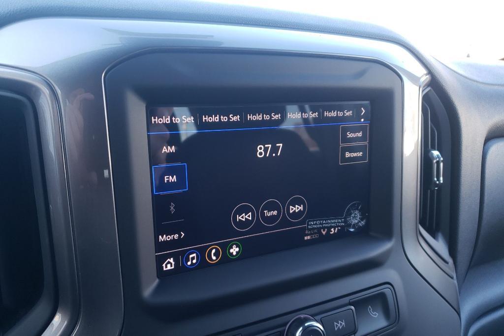 new 2024 Chevrolet Silverado 1500 car, priced at $39,999