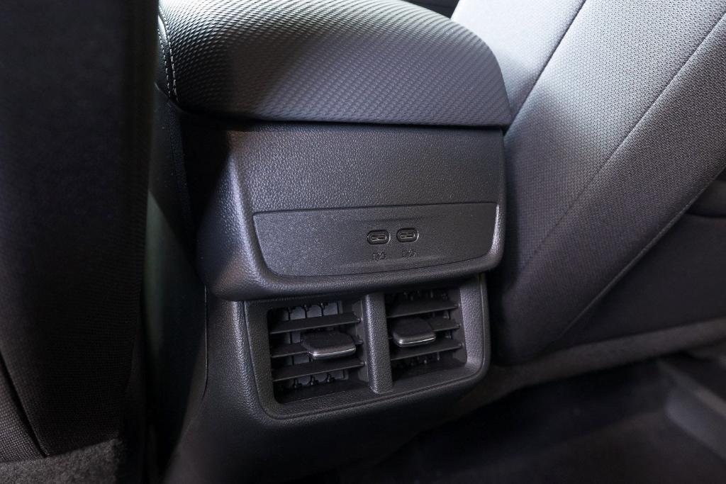 new 2026 Chevrolet Equinox car, priced at $30,320