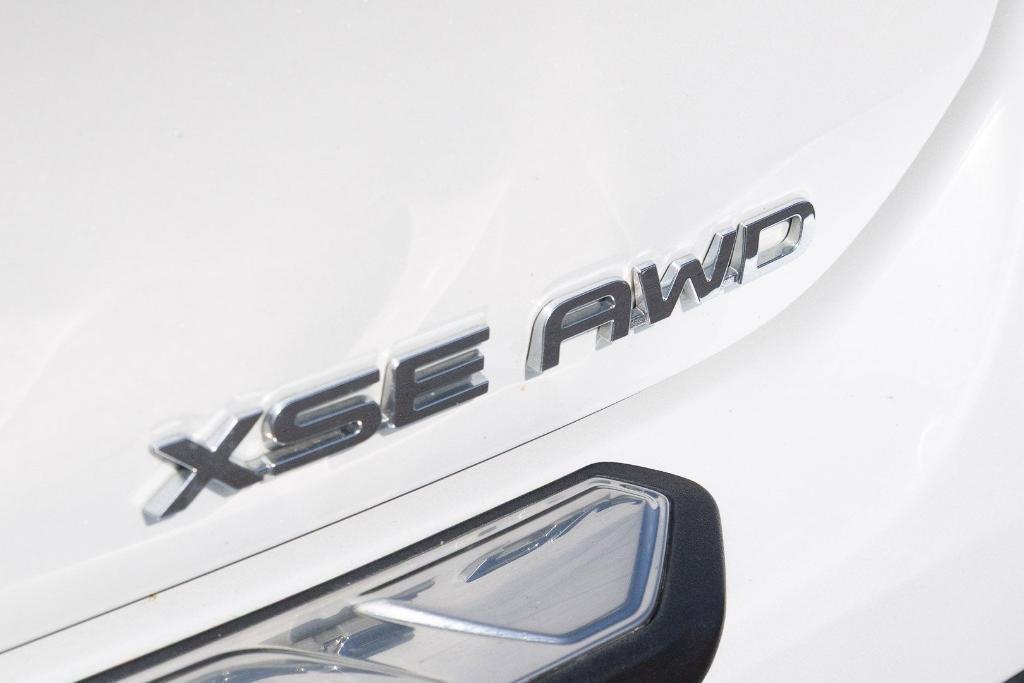 used 2023 Toyota Highlander car, priced at $38,655