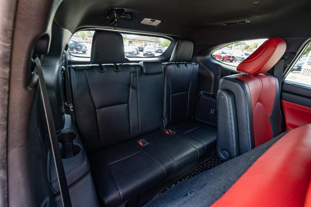 used 2023 Toyota Highlander car, priced at $38,655