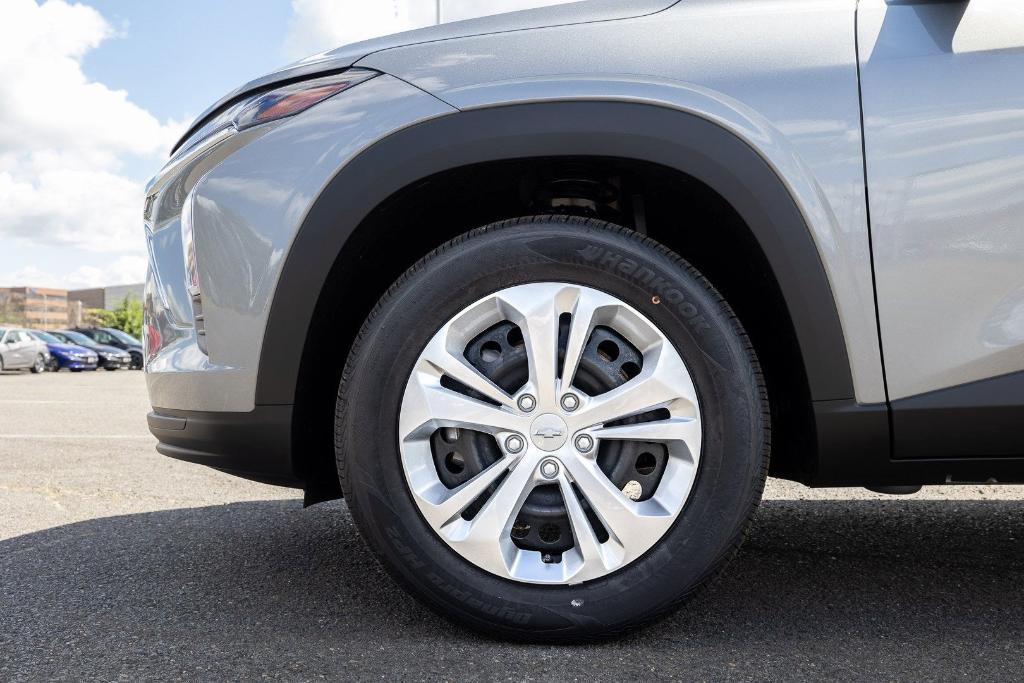 new 2025 Chevrolet Trax car, priced at $20,890