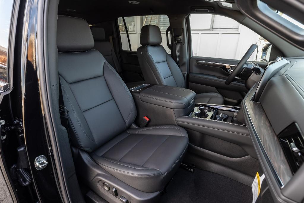 new 2026 Chevrolet Suburban car, priced at $73,000