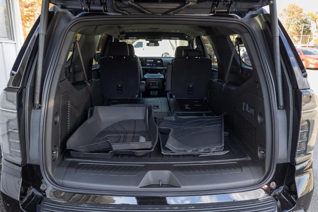 new 2026 Chevrolet Suburban car, priced at $72,659