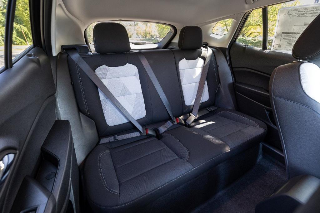 new 2025 Chevrolet Trax car, priced at $21,055