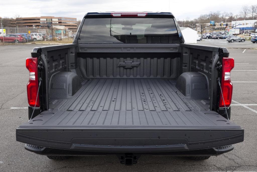 used 2024 Chevrolet Silverado 1500 car, priced at $44,000