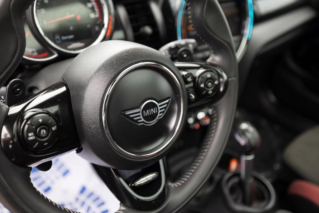 used 2019 MINI Hardtop car, priced at $20,500