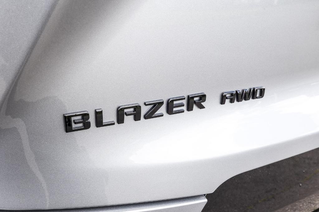 new 2025 Chevrolet Blazer car, priced at $42,222
