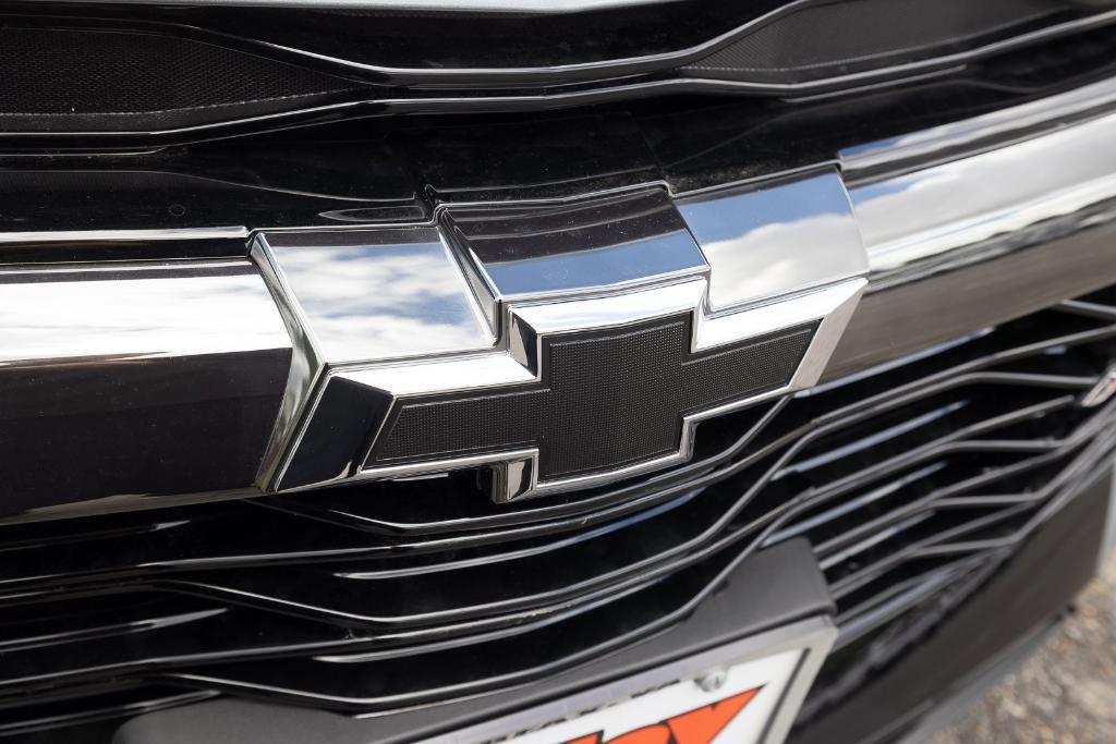 new 2025 Chevrolet Blazer car, priced at $42,222