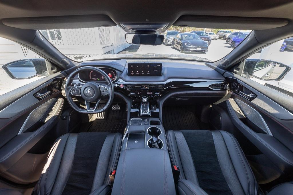 used 2023 Acura MDX car, priced at $44,000