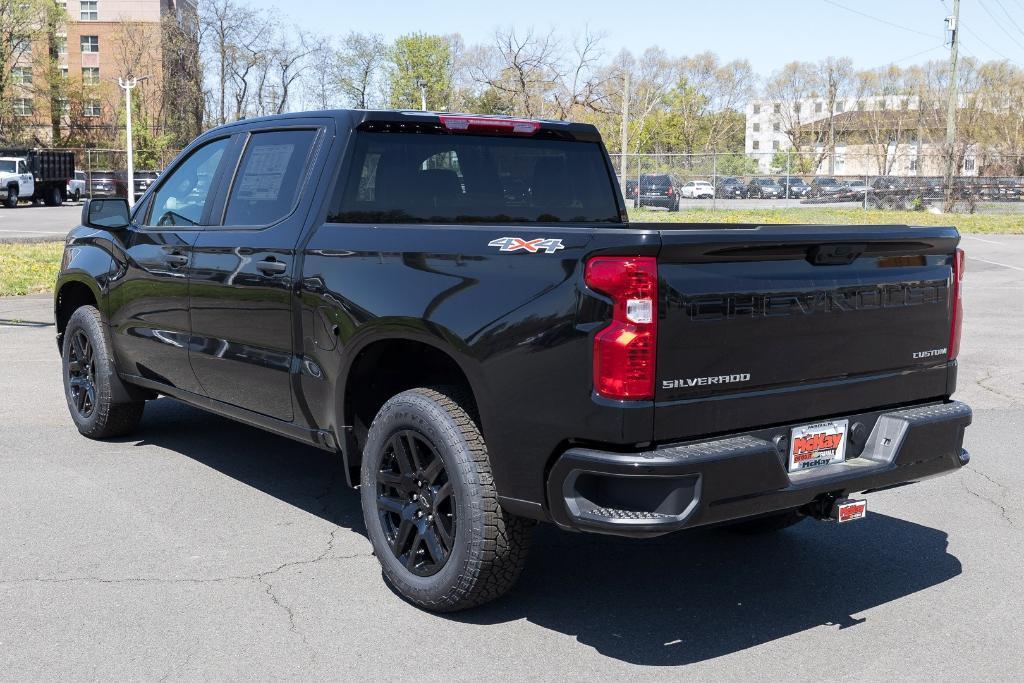 new 2025 Chevrolet Silverado 1500 car, priced at $39,999