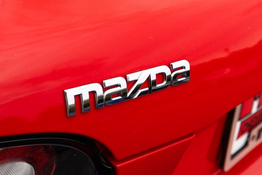 used 2008 Mazda MX-5 Miata car, priced at $10,900