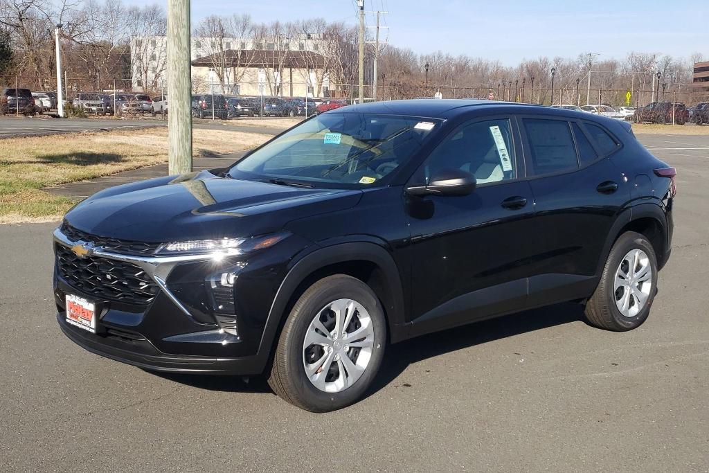 new 2025 Chevrolet Trax car, priced at $20,445