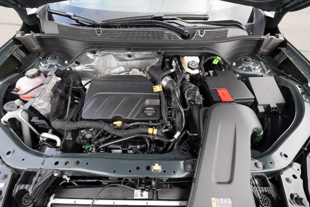 new 2025 Chevrolet Trax car, priced at $24,095