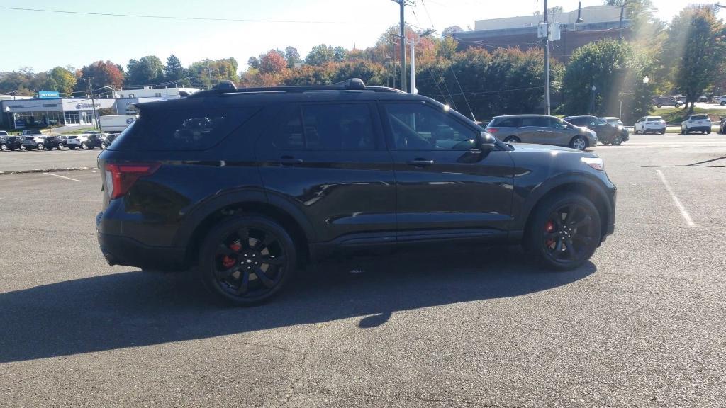 used 2022 Ford Explorer car, priced at $37,453