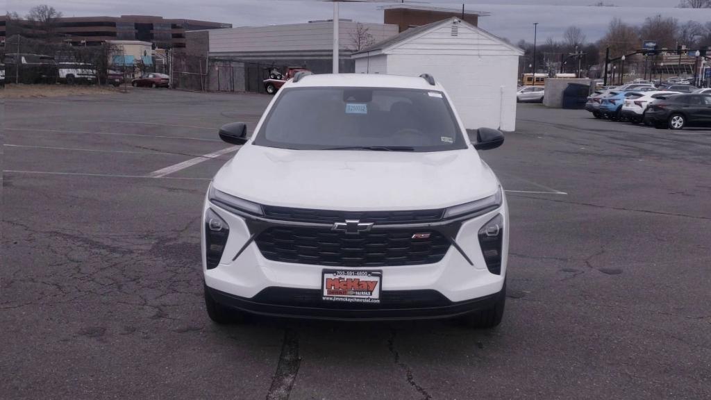 new 2025 Chevrolet Trax car, priced at $25,290