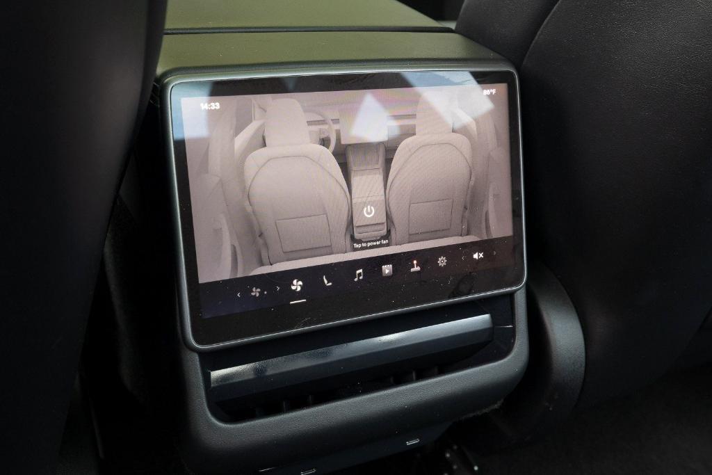 used 2024 Tesla Model 3 car, priced at $31,000