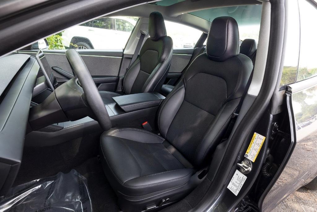 used 2024 Tesla Model 3 car, priced at $31,000
