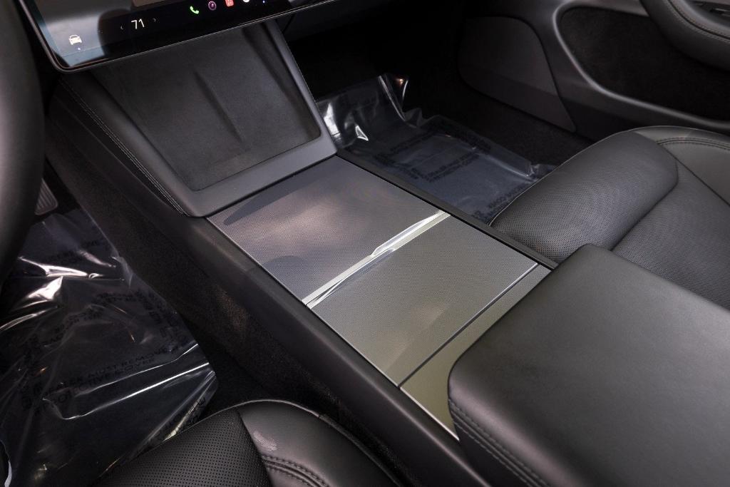 used 2024 Tesla Model 3 car, priced at $31,000