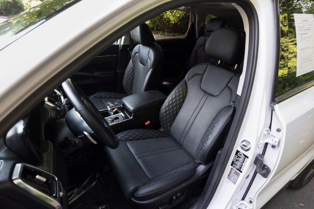 used 2022 Kia Sorento car, priced at $30,000