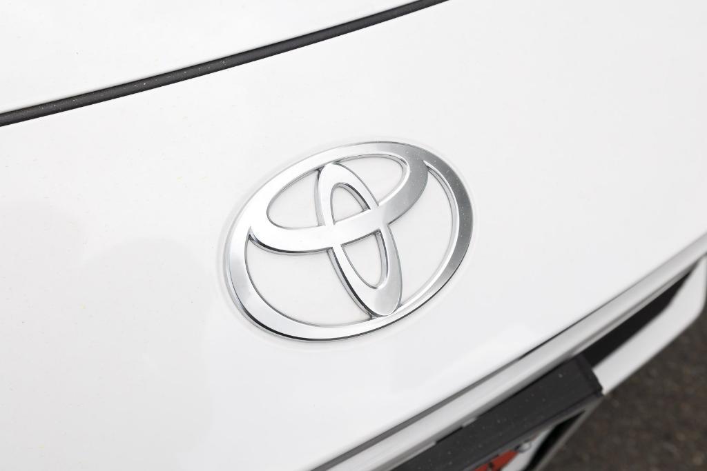 used 2025 Toyota Camry car, priced at $32,000