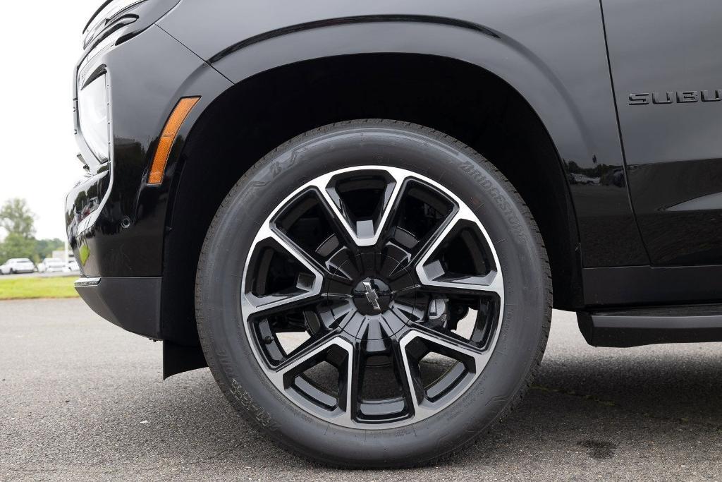 new 2025 Chevrolet Suburban car, priced at $78,336