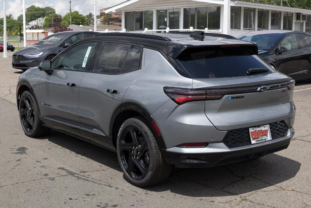 new 2025 Chevrolet Equinox EV car, priced at $37,061
