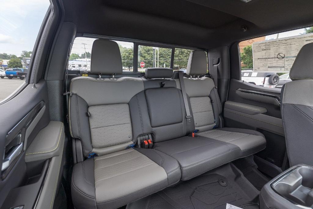 new 2025 Chevrolet Silverado 1500 car, priced at $70,272