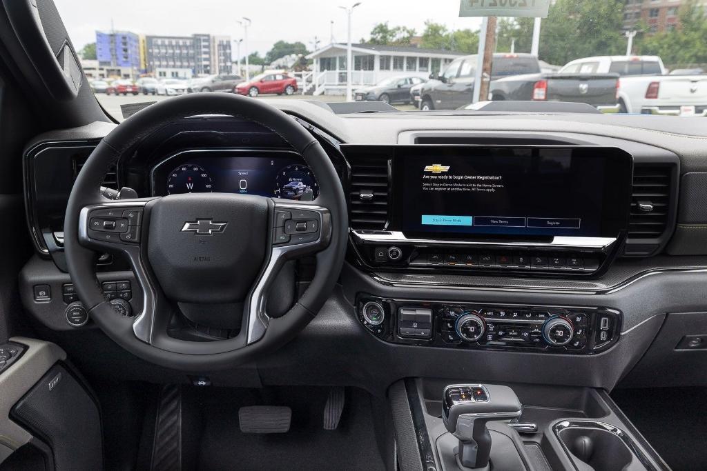 new 2025 Chevrolet Silverado 1500 car, priced at $70,272