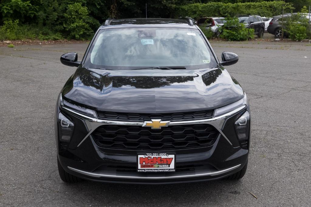 new 2024 Chevrolet Trax car, priced at $22,000