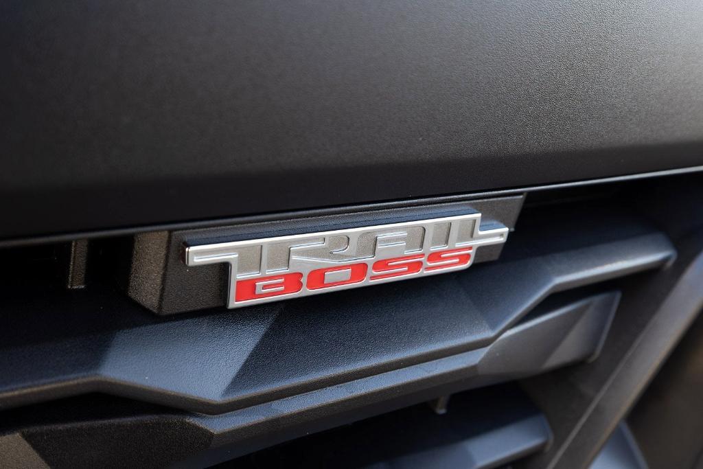 new 2026 Chevrolet Colorado car, priced at $43,500