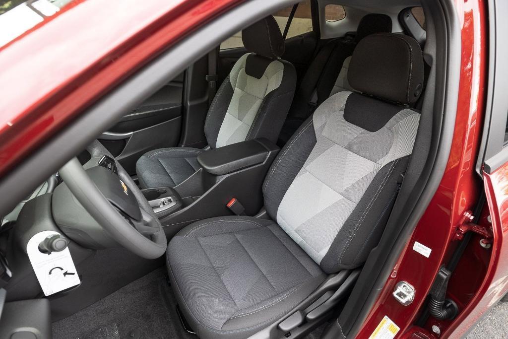 new 2025 Chevrolet Trax car, priced at $20,341
